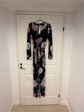 Frank Lyman Design Black Floral Wide Leg Jumpsuit Size 8 Made in Canada